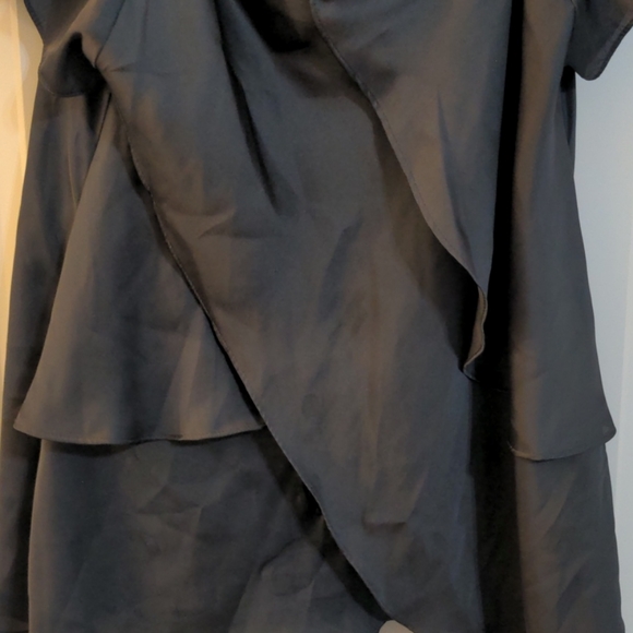 Layered Blouse - Picture 2 of 7